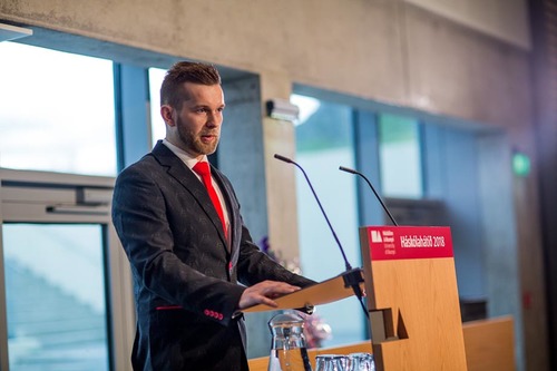 Ketill Sigurður Jóelsson, kandídat í viðskiptafræði og fyrrverandi formaður SHA flutti ávarp kandídata 