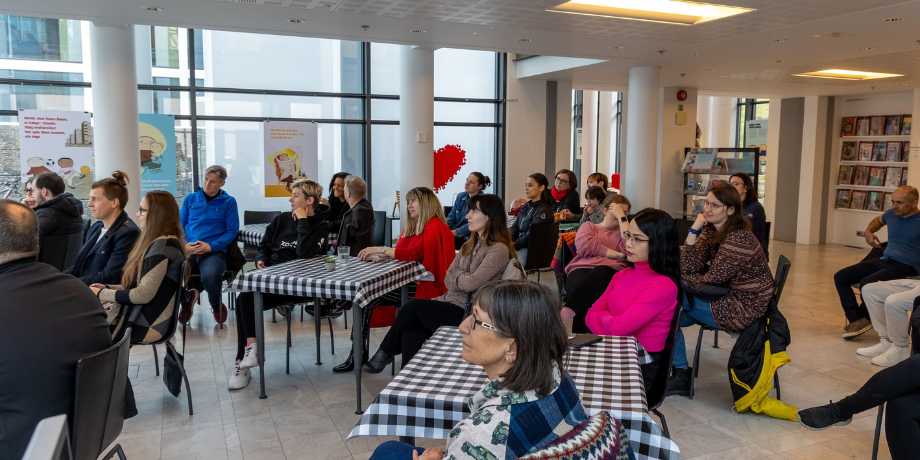 Hagnýtt diplómanám í íslensku sem annað mál í fjarnámi