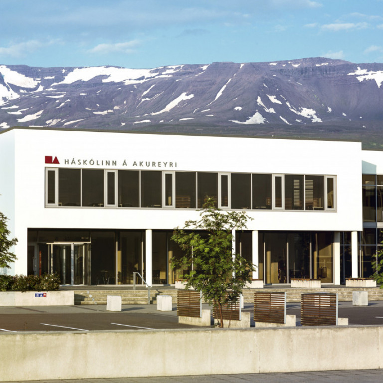 ha_front_inngangur_1848