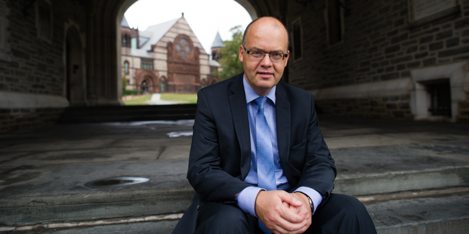 Hilmar Þór í viðtölum vegna nýútgefinnar bókar