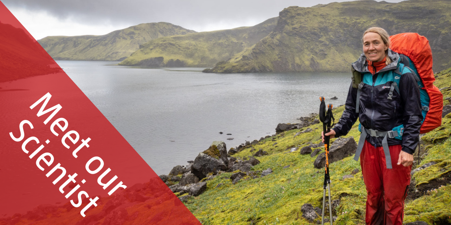 Practices a Japanese battle sport and guides Italian tourists in summer