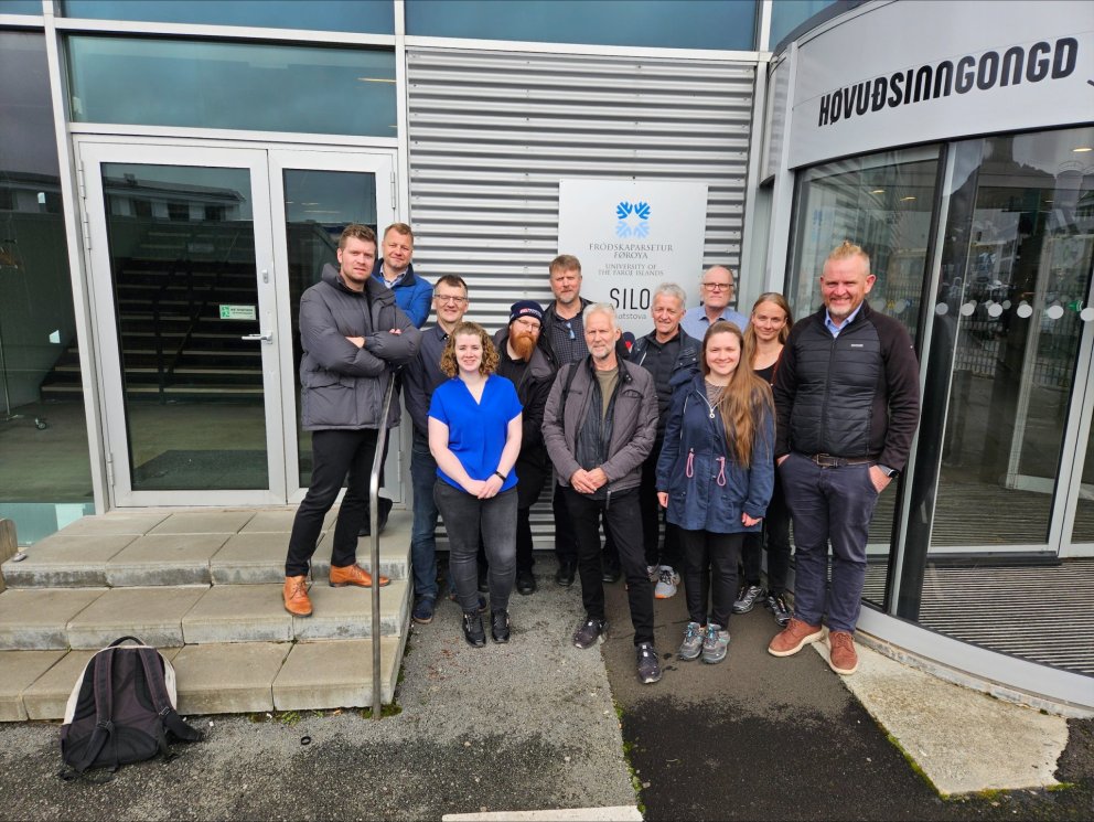 Aftari röð: Sæmundur Elíasson lektor, Magnús Víðisson aðjúnkt, Hreiðar Valtýsson dósent, Steingrímur…