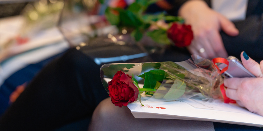 36 kandídatar brautskrást í dag