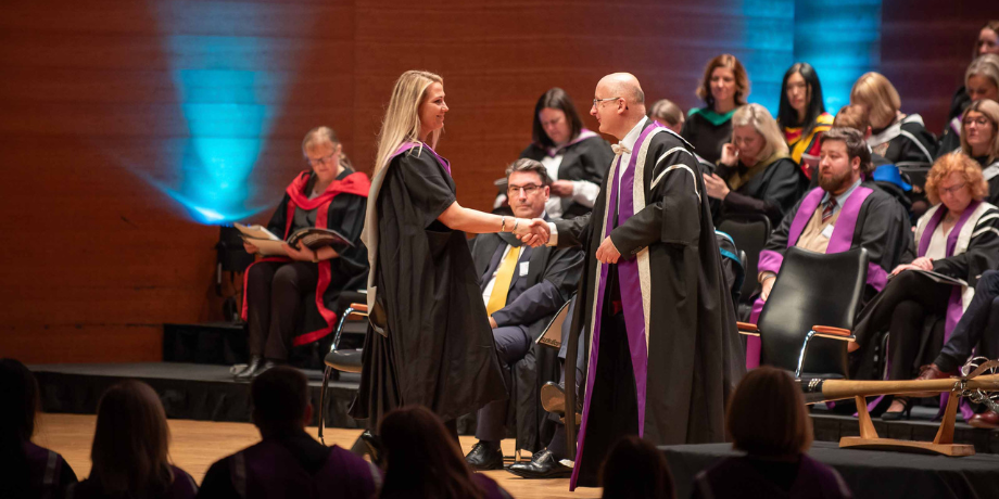 Sjálfsþekking, sekkjapípur og Símenntun