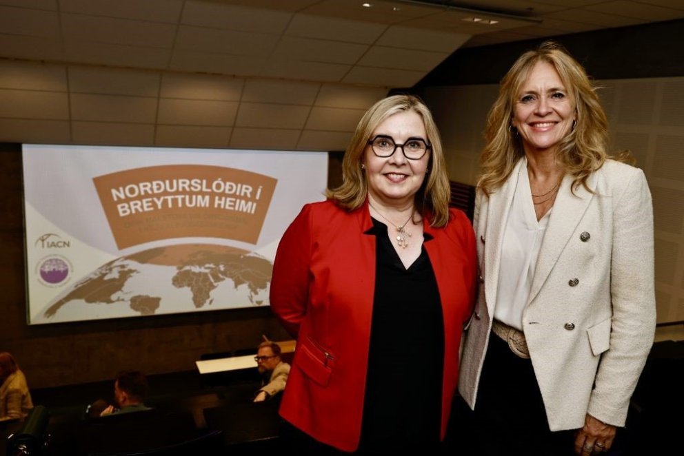 Þorgerður Katrín Gunnarsdóttir, utanríkisráðherra og Áslaug Ásgeirsdóttir, rektor