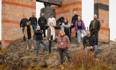 Starfsfólk KHA við Íslandsklukkuna