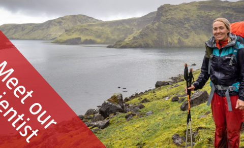 Practices a Japanese battle sport and guides Italian tourists in summer