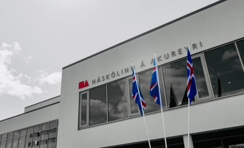 Til hamingju með brautskráninguna, kæru kandídatar!